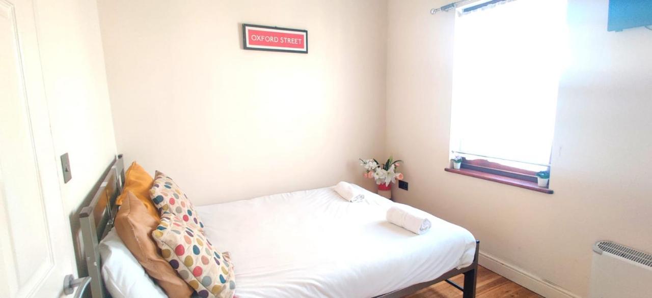 Studio Flat Near Liverpool St & Shoreditch London. ภายนอก รูปภาพ