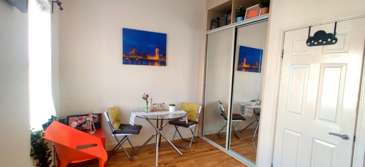 Studio Flat Near Liverpool St & Shoreditch London. ภายนอก รูปภาพ