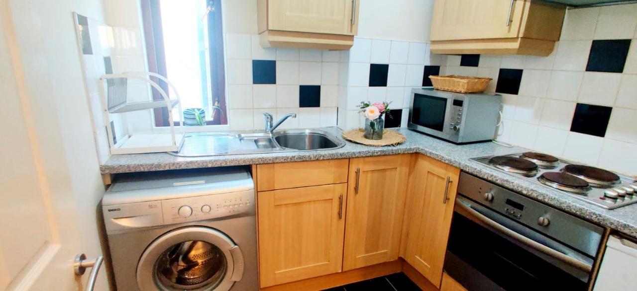Studio Flat Near Liverpool St & Shoreditch London. ภายนอก รูปภาพ