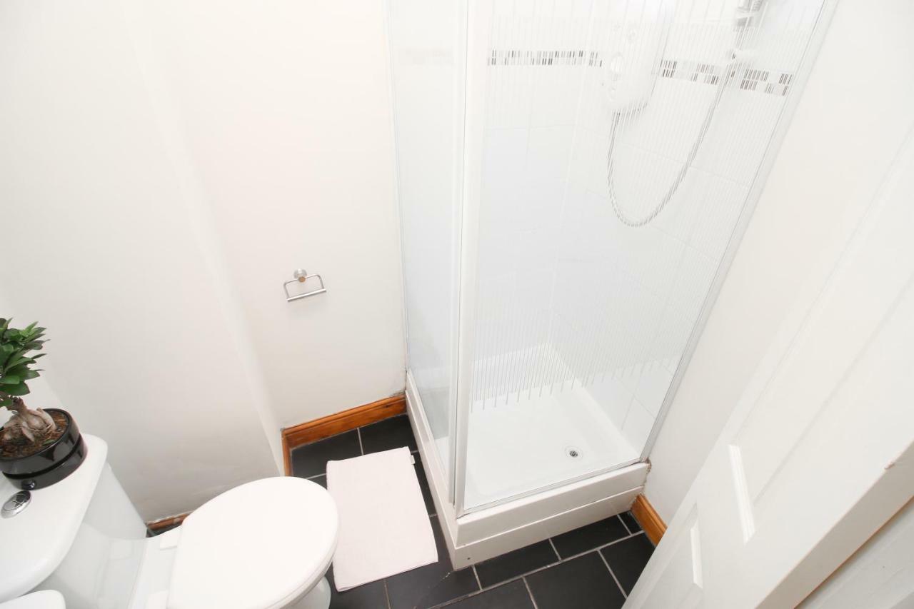 Studio Flat Near Liverpool St & Shoreditch London. ภายนอก รูปภาพ